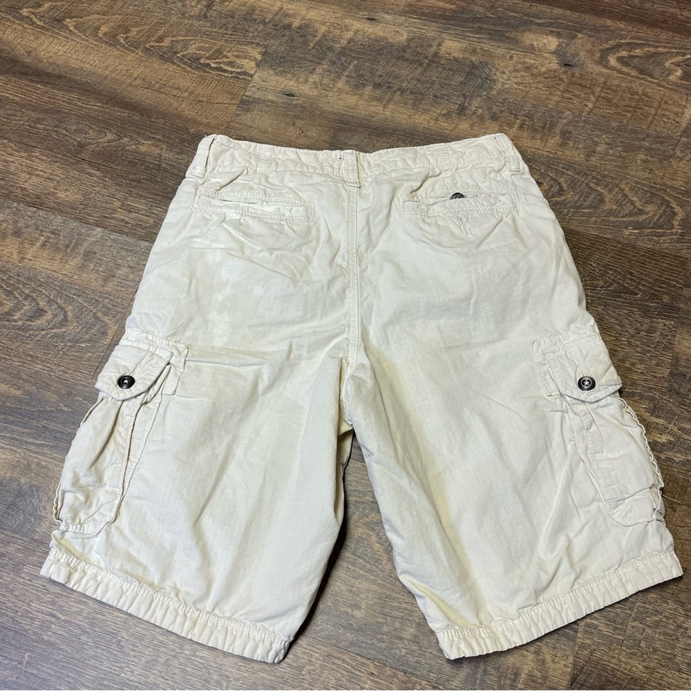 American Eagle Cargo Shorts Mens 32x11 Ivory Tan Longboard Baggy Retro - Picture 6 of 9